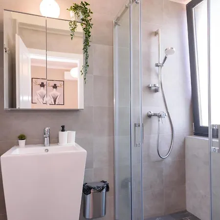 Aquarium Penthouse 6 * Нэводари