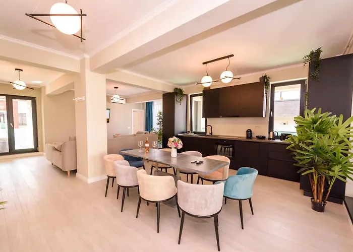 Aquarium Penthouse 6 *