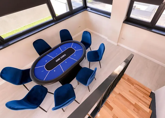 Aquarium Penthouse 6 *