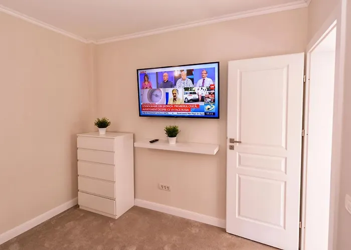 Διαμέρισμα Aquarium Penthouse 6 *