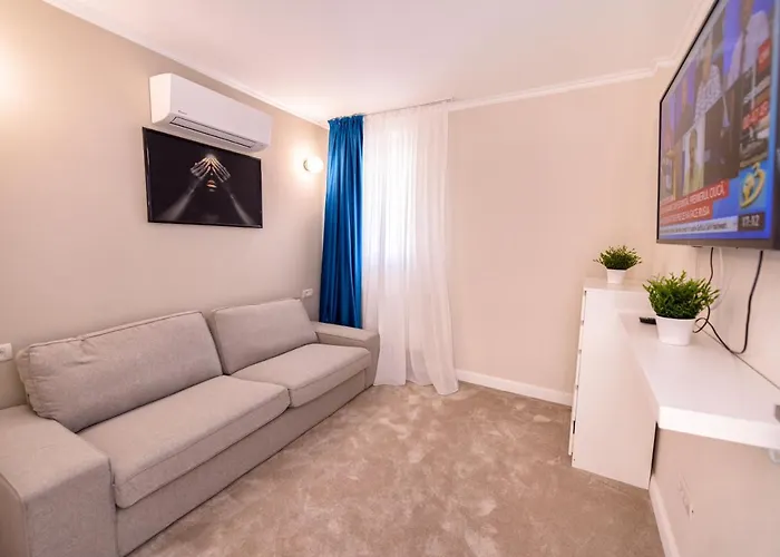 Διαμέρισμα Aquarium Penthouse 6 *